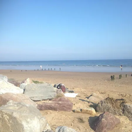 Mary Hillgrove Sea View 36 Carlton Village Golf Links Road Co Cork Ireland Homestay *