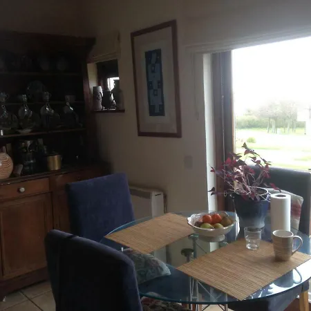 Mary Hillgrove Sea View 36 Carlton Village Golf Links Road Co Cork Ireland * Youghal